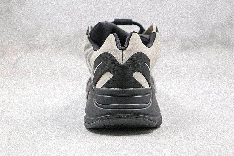 Knock Off Yeezy 700 MNVN bone shoes on our online shoe store (4)